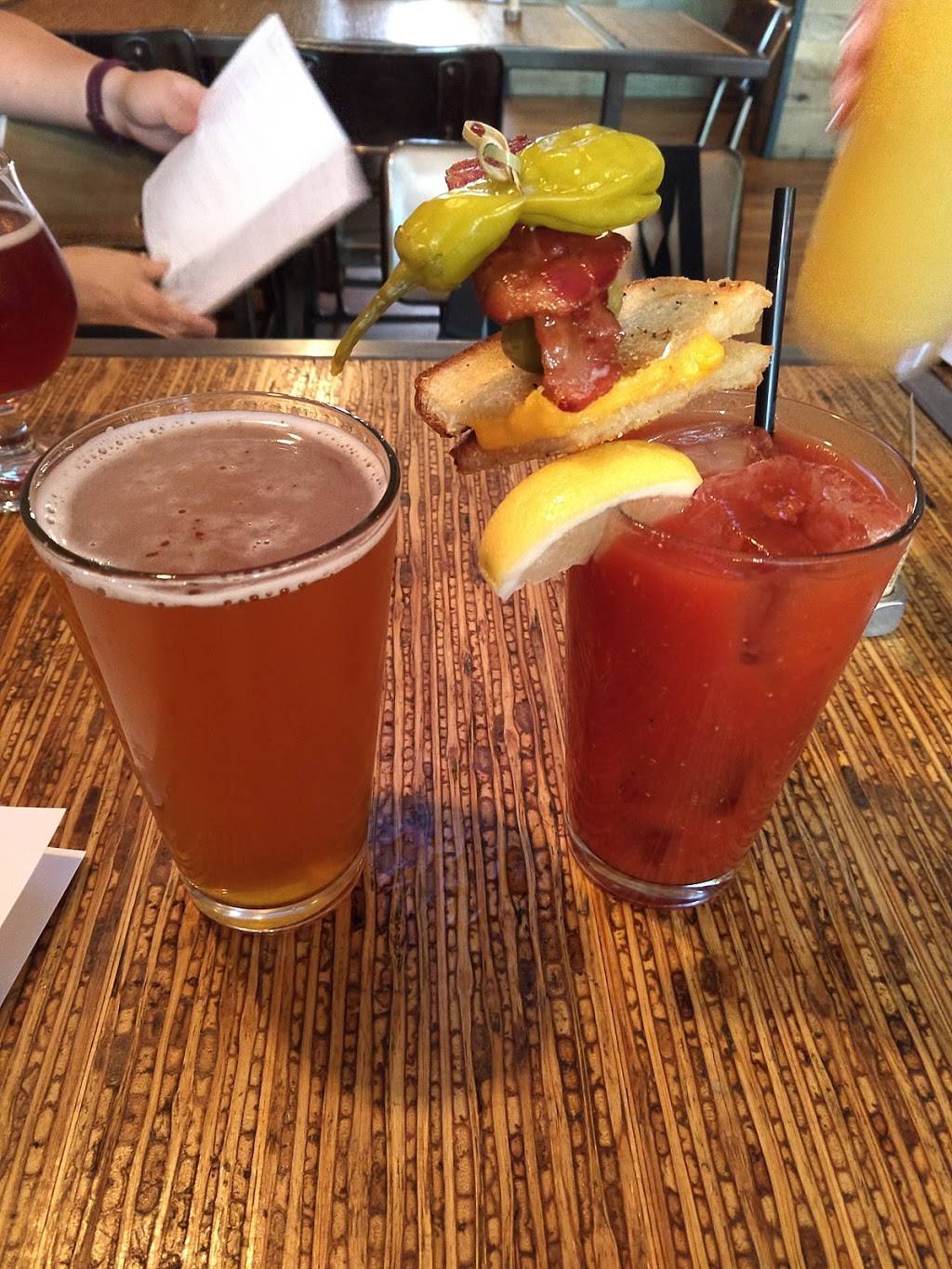 Pour Brothers Community Tavern | restaurant | 220 Linden St, Fort Collins, CO 80524, USA | 9704934368 OR +1 970-493-4368