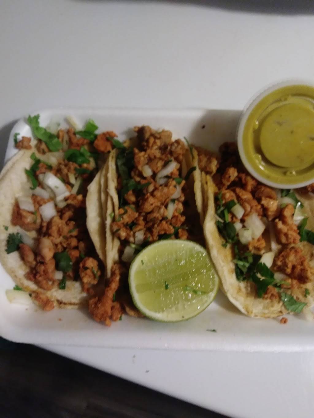 El Perico Taqueria | restaurant | 615 W Daughtery Rd, Lakeland, FL 33809, USA | 8636186871 OR +1 863-618-6871
