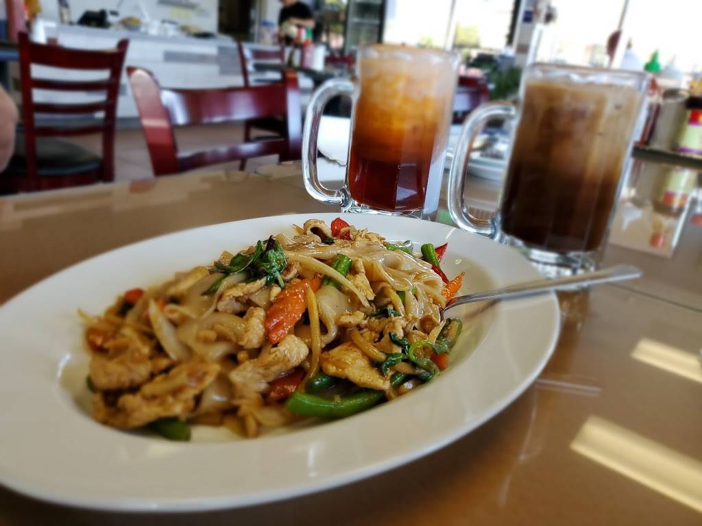 Patong Beach Thai Cuisine | restaurant | 8345 Folsom Blvd #119, Sacramento, CA 95826, USA | 9165949789 OR +1 916-594-9789