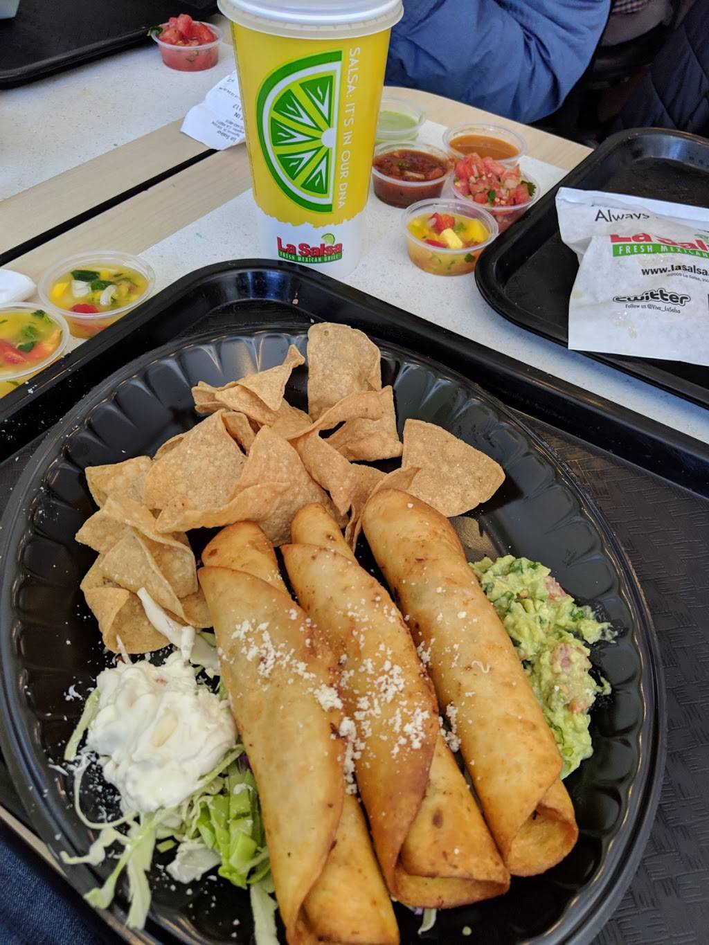 La Salsa Los Angeles Downtown | restaurant | 445 S Figueroa St Ste 104, Los Angeles, CA 90071, USA | 2136838815 OR +1 213-683-8815