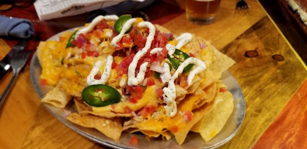 Fords Garage | restaurant | 1719 Cape Coral Pkwy E, Cape Coral, FL 33904, USA | 2395403673 OR +1 239-540-3673