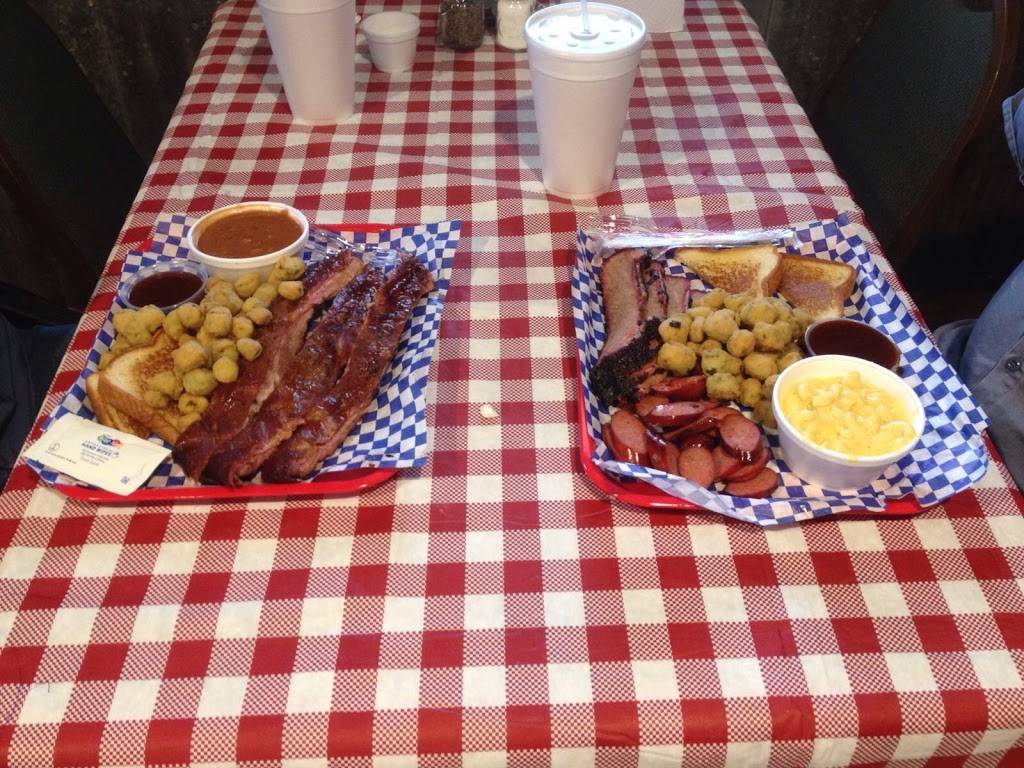 Tanners Smokehouse BBQ | restaurant | 6217, 5585 TX-224, Greenville, TX 75401, USA | 9034138822 OR +1 903-413-8822