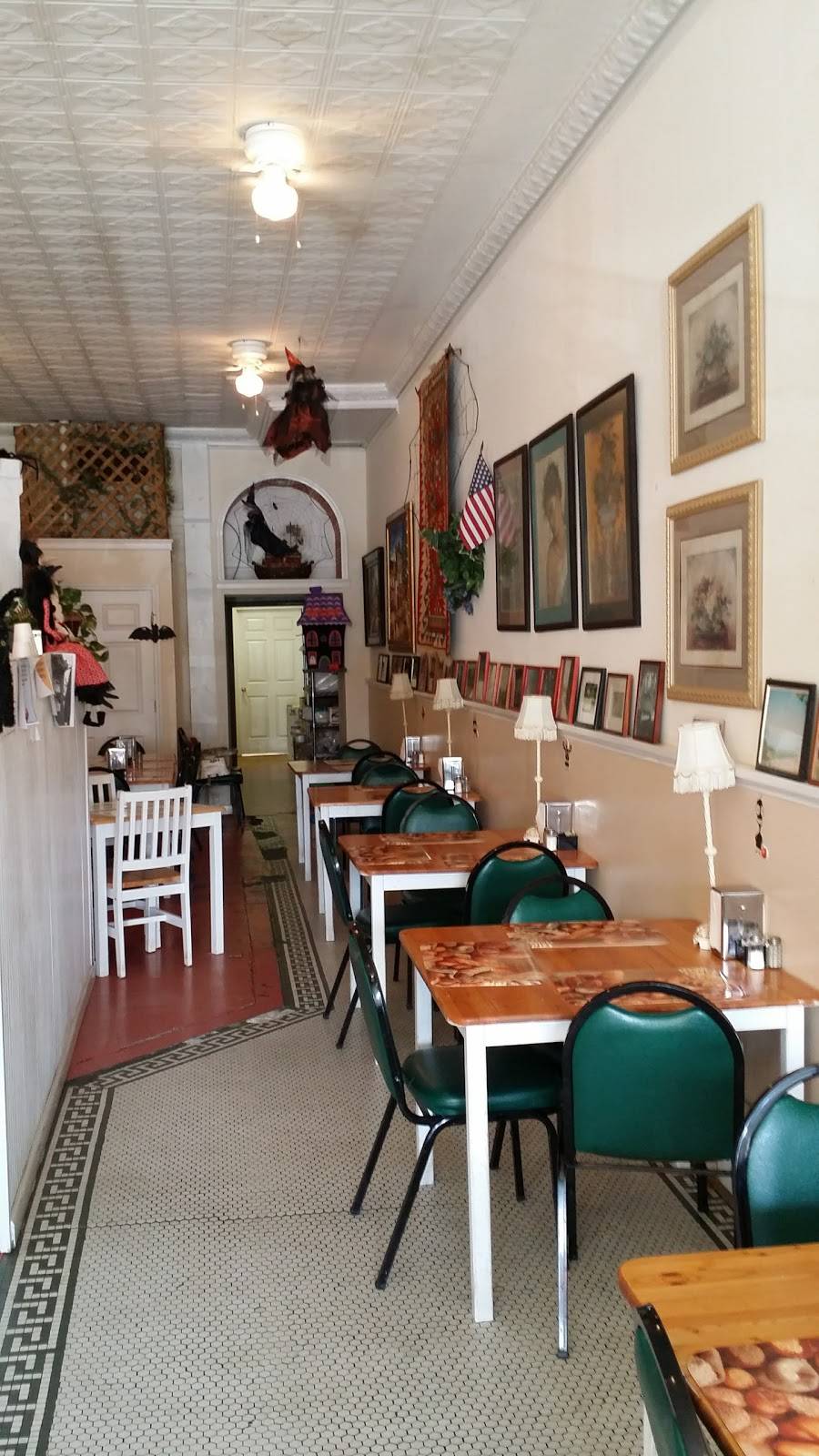 Miss Ls Sandwich Shop | restaurant | 4817 S Main St, Acworth, GA 30101, United States | 7709669709 OR +1 770-966-9709