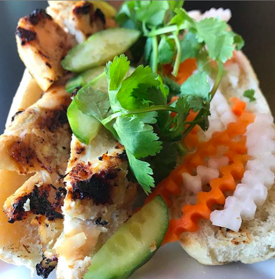 Vietnoms Café | restaurant | 33 Water St, Guilford, CT 06437, USA | 2036895299 OR +1 203-689-5299