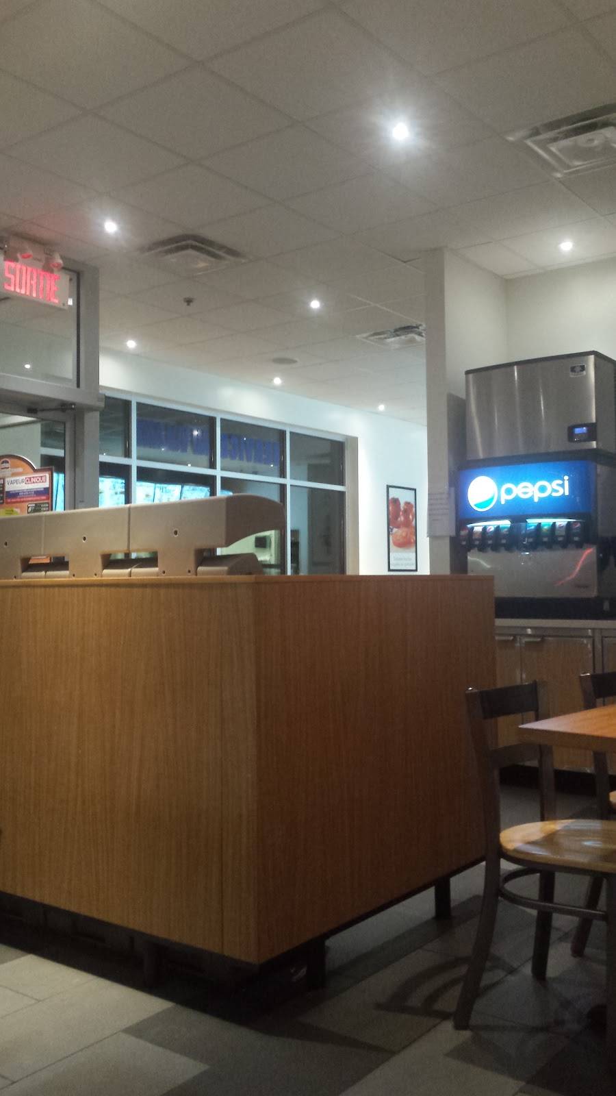 Harveys | restaurant | 2959 Boulevard des Promenades, Sainte-Marthe-sur-le-Lac, QC J0N 1P0, Canada | 4504727753 OR +1 450-472-7753