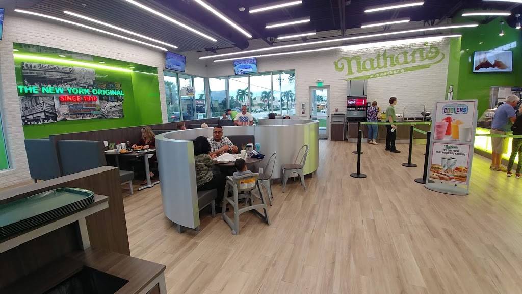 Nathans Famous Cape Coral | restaurant | 1897 Del Prado Blvd S, Cape Coral, FL 33990, USA | 2399451115 OR +1 239-945-1115