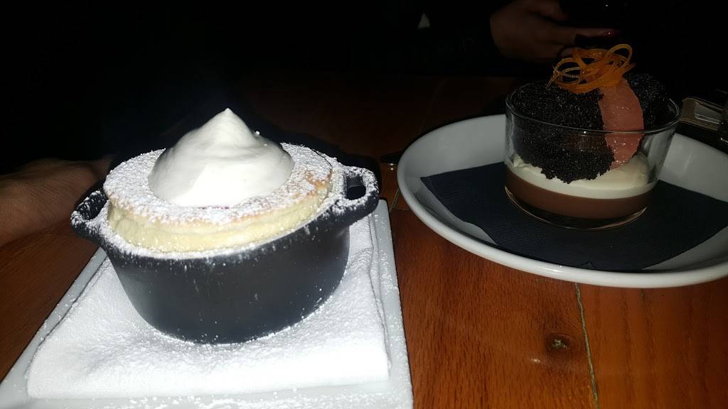 Stateside | restaurant | 1536 E Passyunk Ave, Philadelphia, PA 19147, USA | 2155512500 OR +1 215-551-2500