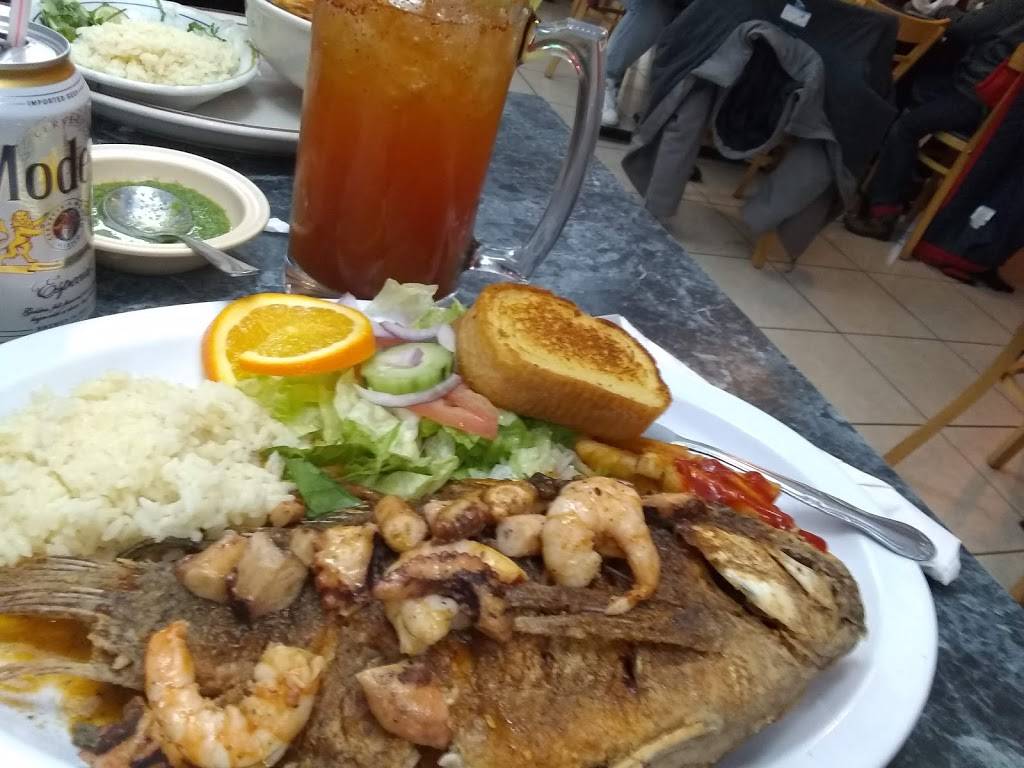 El Pescador Restaurant | restaurant | 4056 S Western Ave, Chicago, IL 60609, USA | 7735238777 OR +1 773-523-8777