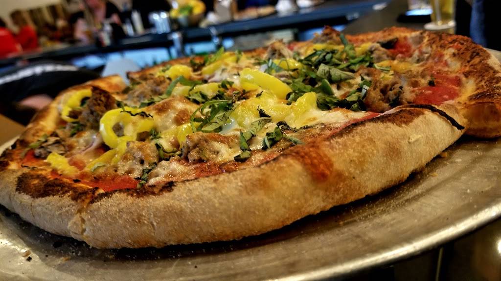 Open Outcry Brewing Company | restaurant | 10934 S Western Ave, Chicago, IL 60643, USA | 7736296055 OR +1 773-629-6055