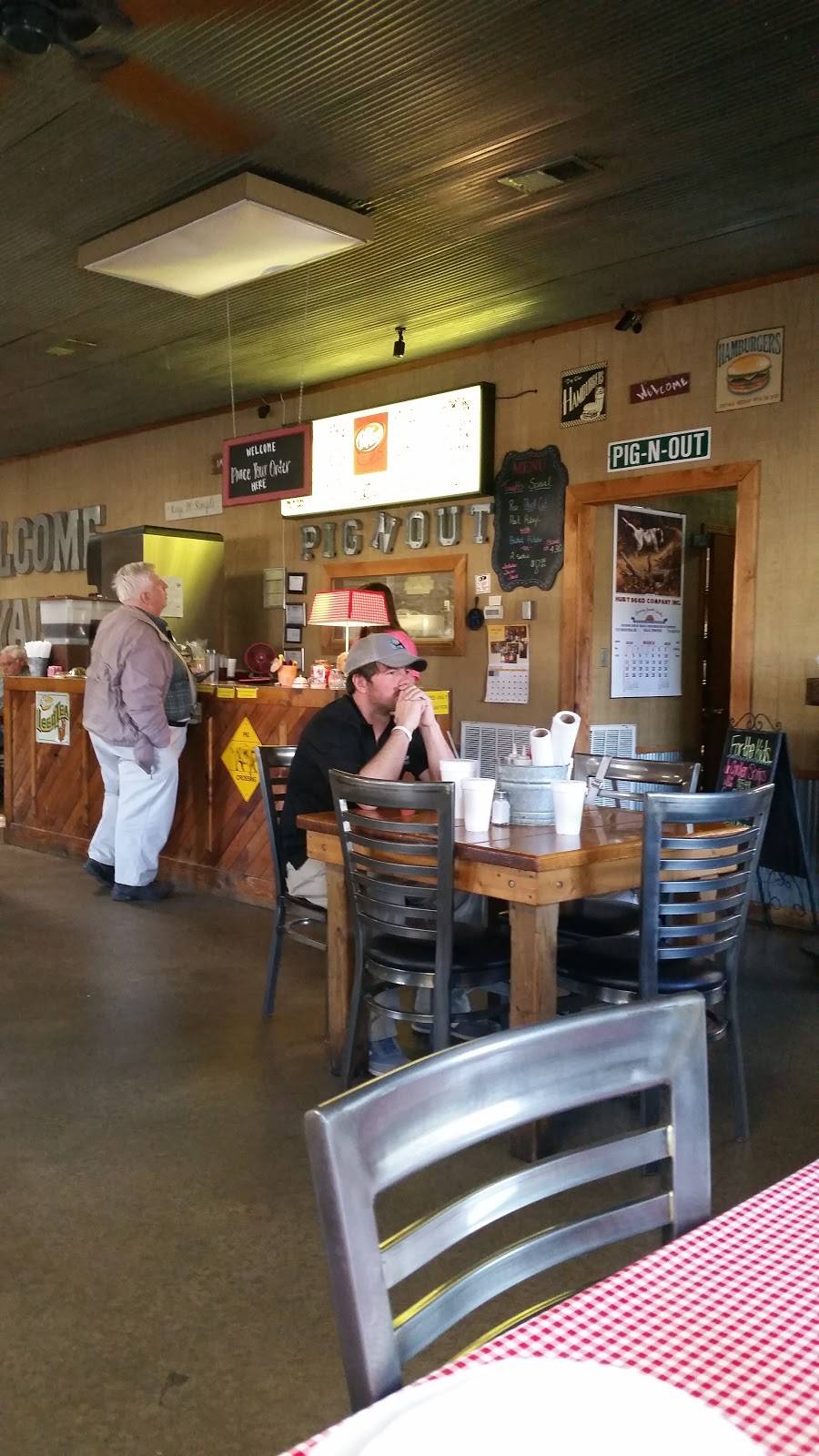 Pig-N-Out | restaurant | 225 Front St, Halls, TN 38040, USA | 7318365353 OR +1 731-836-5353