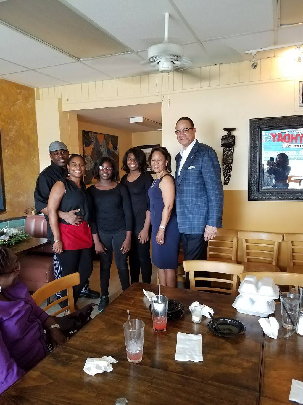 Kitchen | restaurant | 4801 General Meyer Ave, New Orleans, LA 70131, USA | 5043943780 OR +1 504-394-3780