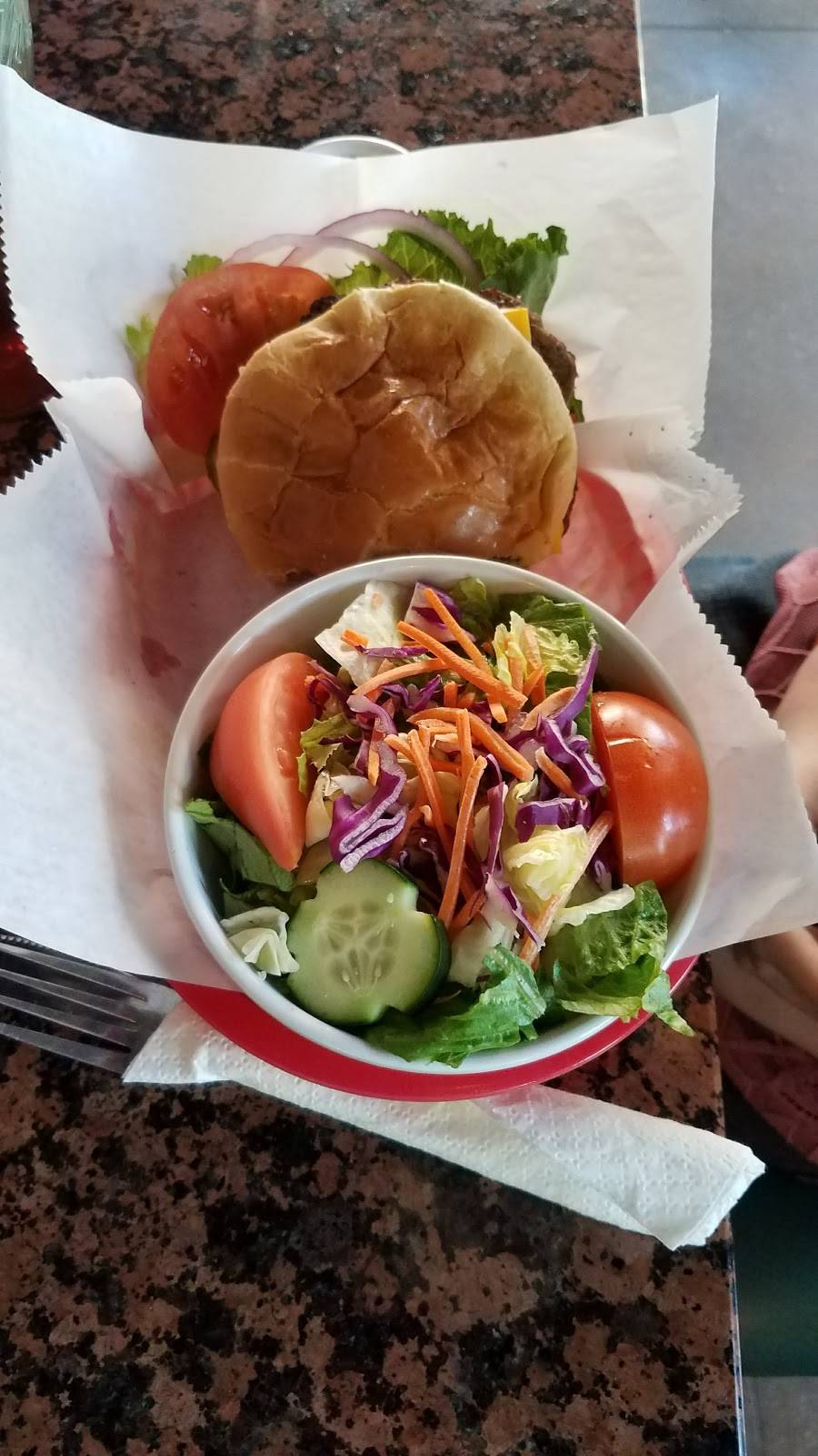 Monarch Cafe and Fresh Food Store | restaurant | 498 Howard St, Spartanburg, SC 29303, USA | 8647072223 OR +1 864-707-2223