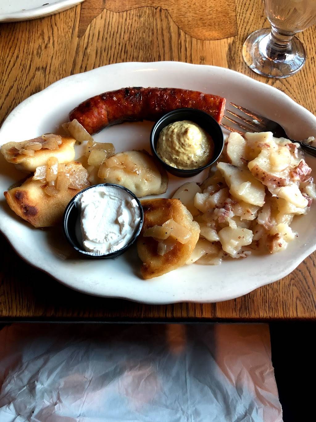 Hop Angel Brauhaus | restaurant | 7980 Oxford Ave, Philadelphia, PA 19111, USA | 2154371939 OR +1 215-437-1939