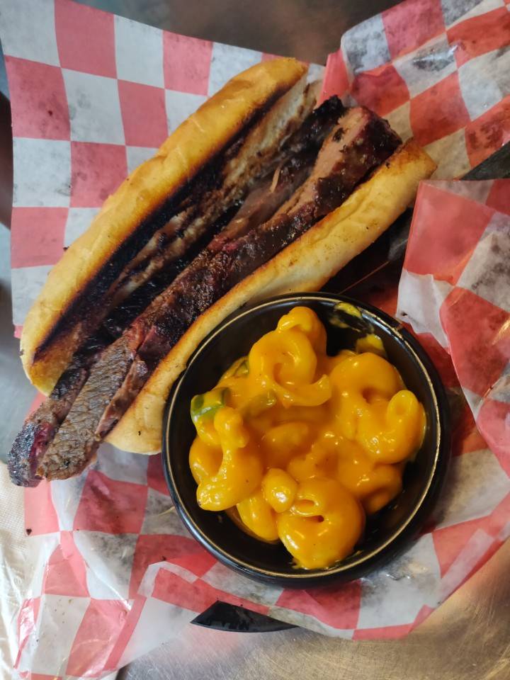 Rocky Top Beer BBQ | restaurant | 1900 Lansing Ave, Jackson, MI 49202, USA | 5177844227 OR +1 517-784-4227