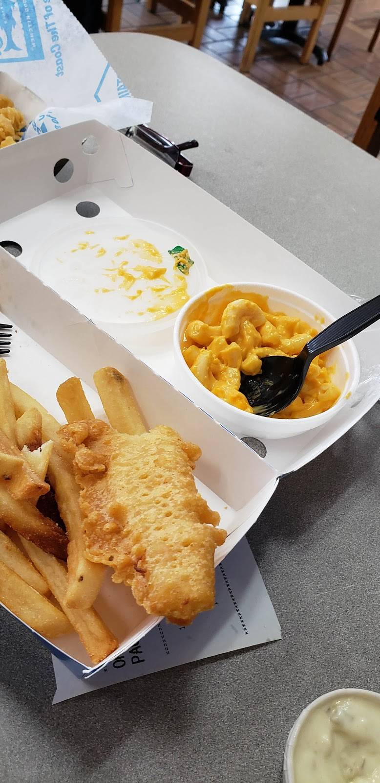 Captain Ds | restaurant | 1125 N Brindlee Mountain Pkwy, Arab, AL 35016, USA | 2565863300 OR +1 256-586-3300