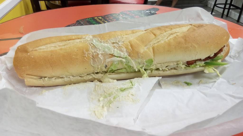 Chickies French Fry & Chicken Bar | meal takeaway | 172 W Englewood A, Teaneck, NJ 07666, USA | 2012666033 OR +1 201-266-6033