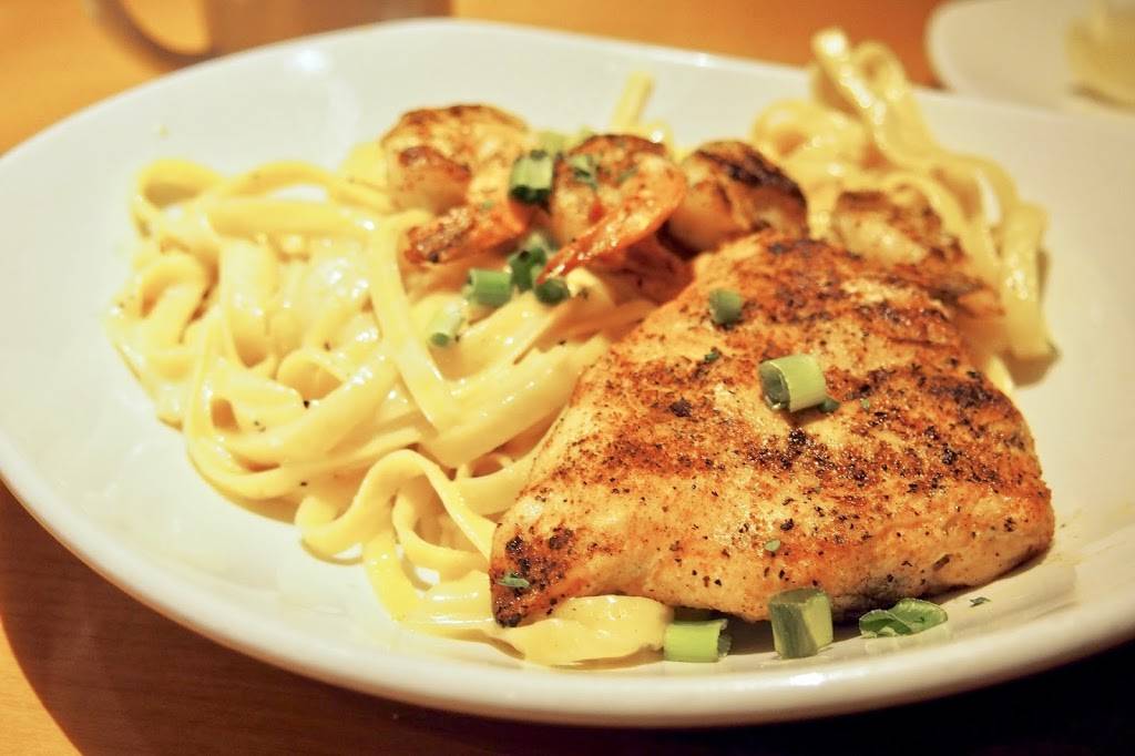 Outback Steakhouse | restaurant | 1735 W International Speedway Blvd, Daytona Beach, FL 32114, USA | 3862536283 OR +1 386-253-6283