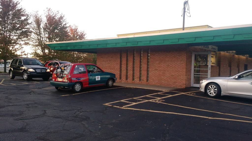 Skyway | restaurant | 2781 W Market St, Fairlawn, OH 44333, USA | 3308362806 OR +1 330-836-2806