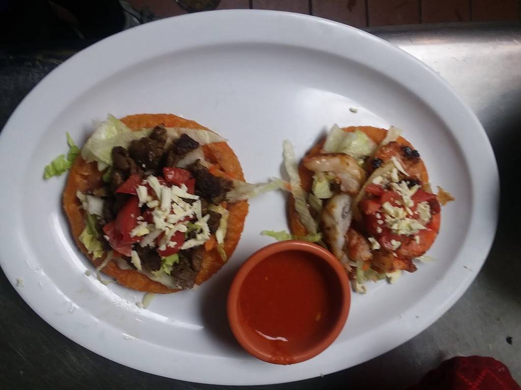 Taqueria y Pupuseria Cristal | restaurant | 4321 W Orem Dr, Houston, TX 77045, USA | 2815011551 OR +1 281-501-1551