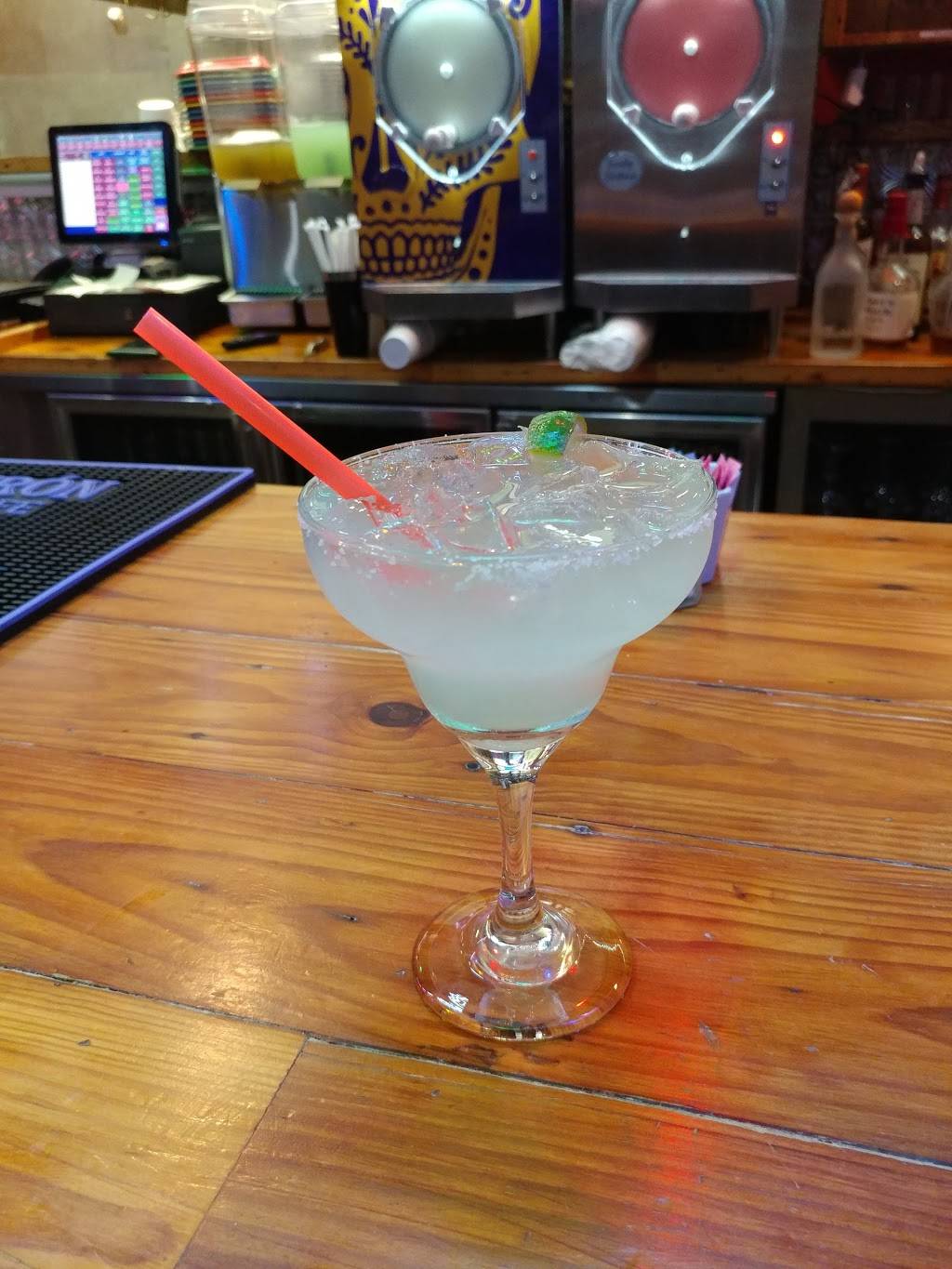 Marinas Mexican Grill | restaurant | 6251 Perkins Rd, Baton Rouge, LA 70808, USA | 2253498855 OR +1 225-349-8855