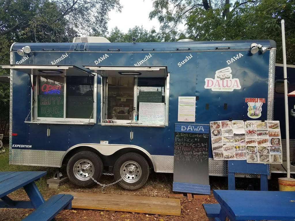 Dawa Sushi | restaurant | 1207 S 1st St, Austin, TX 78704, USA | 5125290636 OR +1 512-529-0636