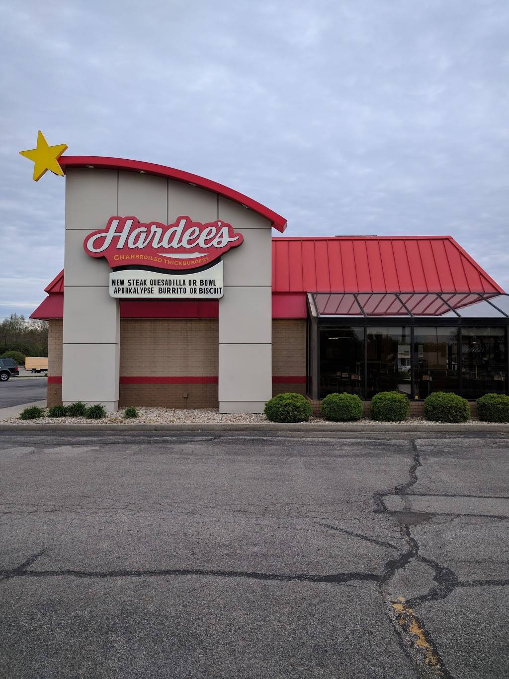 Hardees | restaurant | 1426 E 86th St, Indianapolis, IN 46240, USA | 3178430433 OR +1 317-843-0433