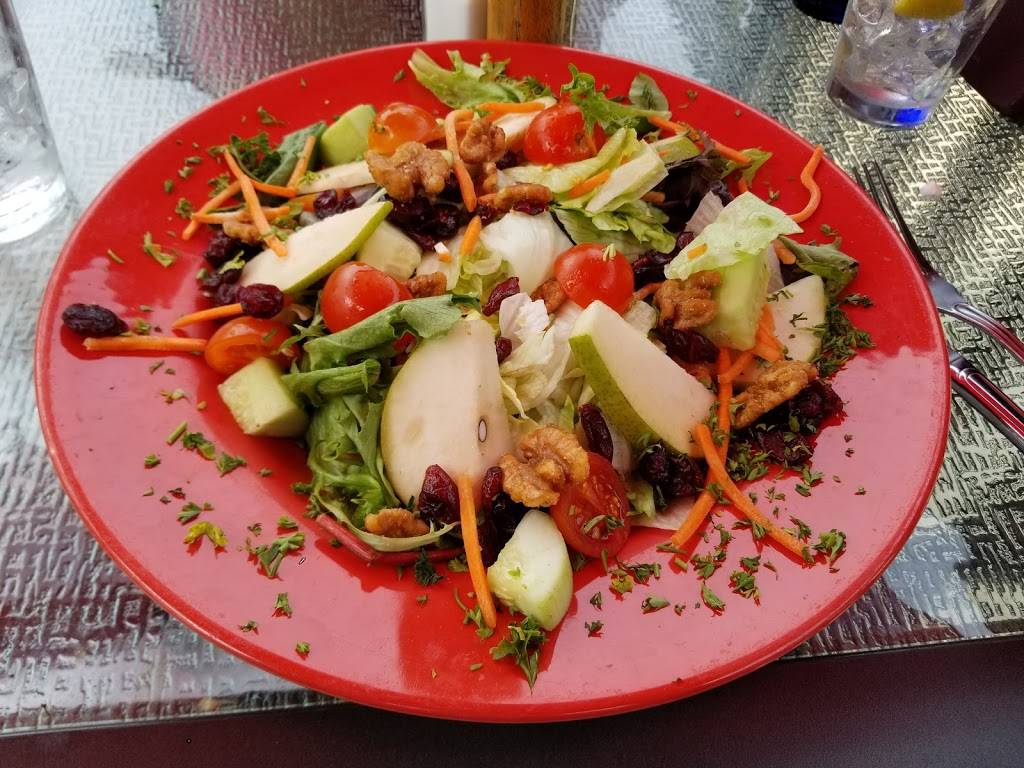 Black Water Grill | restaurant | 43 Pelham Rd, Salem, NH 03079, USA | 6033289013 OR +1 603-328-9013