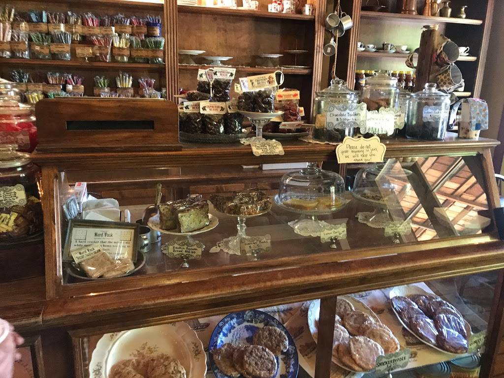 Browns Coffee House | cafe | 22760 Main St, Columbia, CA 95310, USA | 2095321850 OR +1 209-532-1850