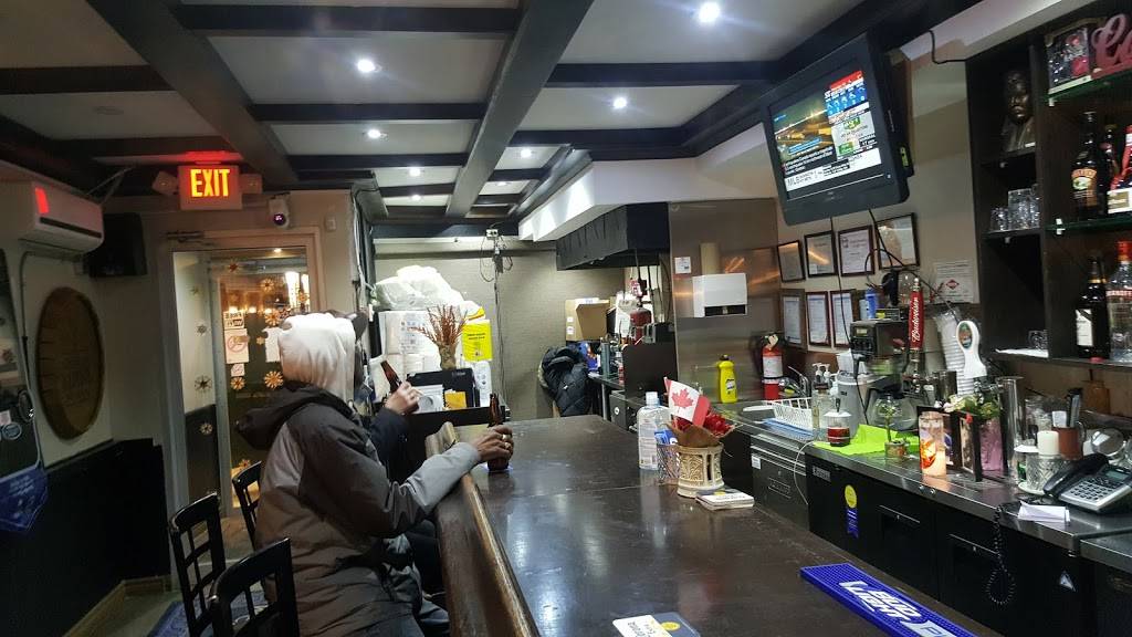 Landmark Restaurant & Tavern | restaurant | 1839 Eglinton Ave W, York, ON M6E 2J3, Canada | 4167899302 OR +1 416-789-9302