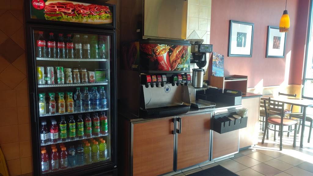 Subway Restaurants | restaurant | 7239 Van Nuys Blvd, Van Nuys, CA 91405, USA | 8187829686 OR +1 818-782-9686