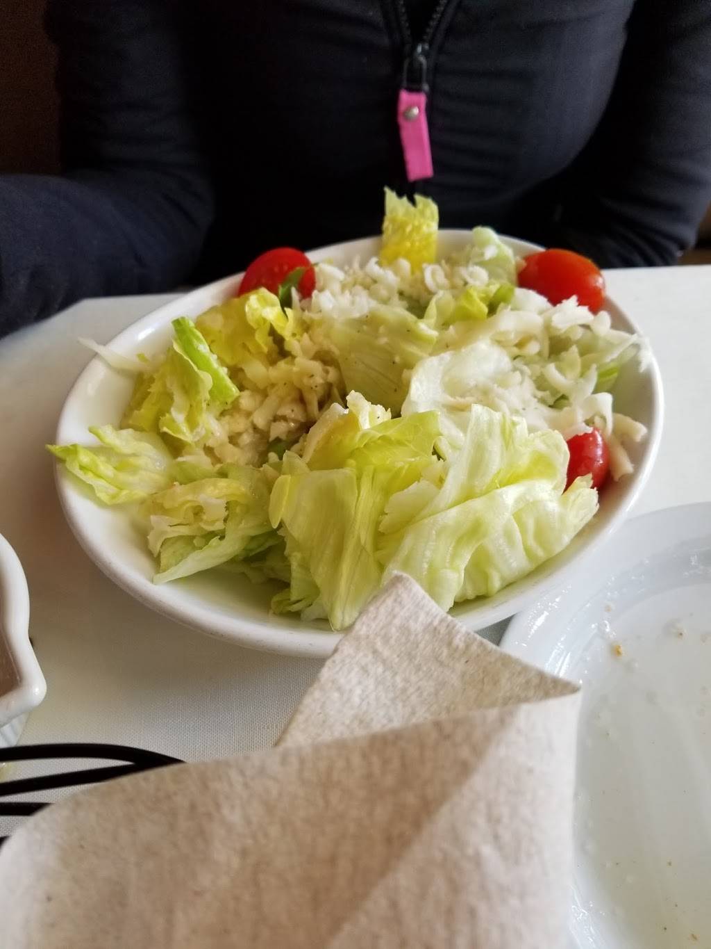 Fabrocinis Beverly Glen | restaurant | 2960 Beverly Glen Cir, Los Angeles, CA 90077, USA | 3104757404 OR +1 310-475-7404