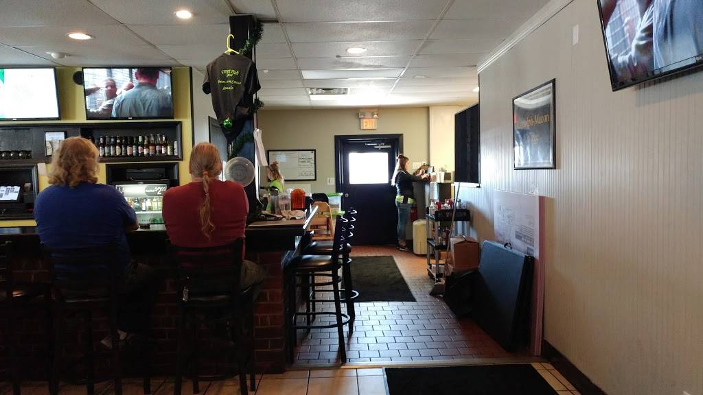 Sports Page Bar & Grill | restaurant | 504 England St, Ashland, VA 23005, USA | 8044966700 OR +1 804-496-6700