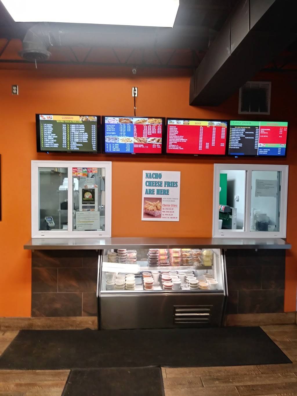 Js Fish and Chicken Market | restaurant | 5412 Prospect Ave, Kansas City, MO 64130, USA | 8164926104 OR +1 816-492-6104