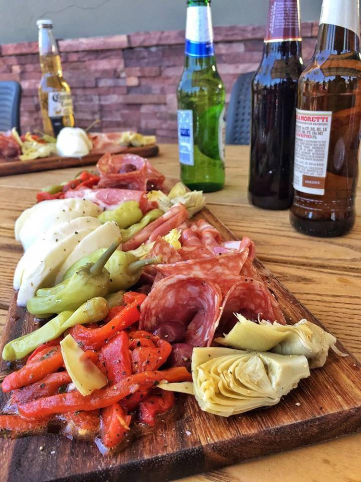 Marsiglianos Pizzeria & More | restaurant | 8125 W Sahara Ave #170, Las Vegas, NV 89117, USA | 7029799222 OR +1 702-979-9222