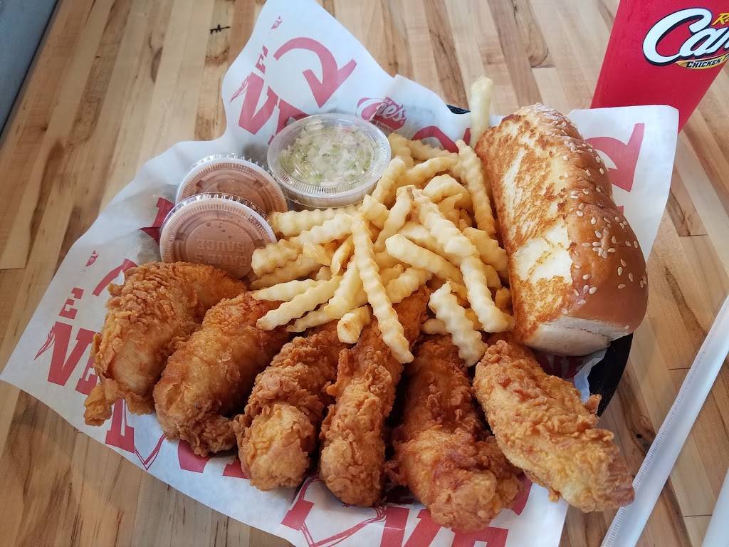 Raising Canes Chicken Fingers | restaurant | 450 Boardman Poland Rd, Youngstown, OH 44512, USA | 2342286364 OR +1 234-228-6364