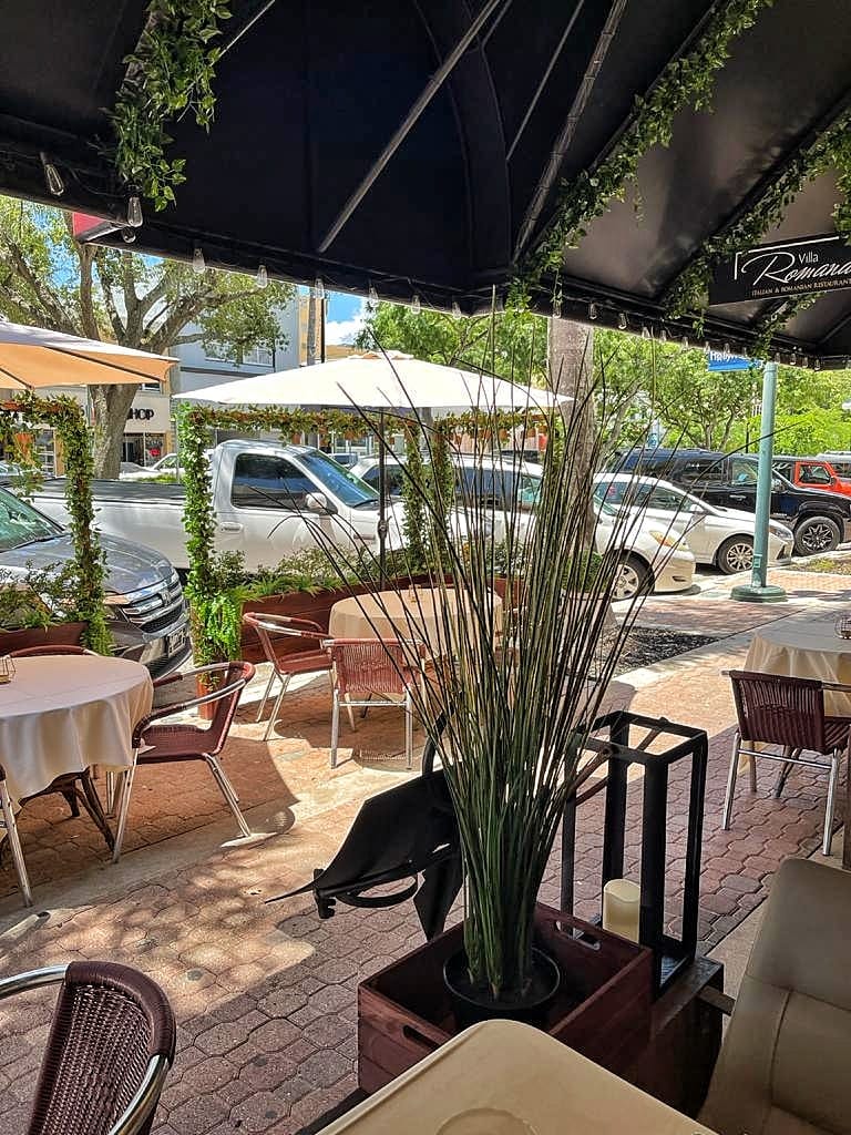 VILLA ROMANA Italian & Romanian Restaurant | restaurant | 1909 Hollywood Blvd, Hollywood, FL 33020, USA | 9542513698 OR +1 954-251-3698