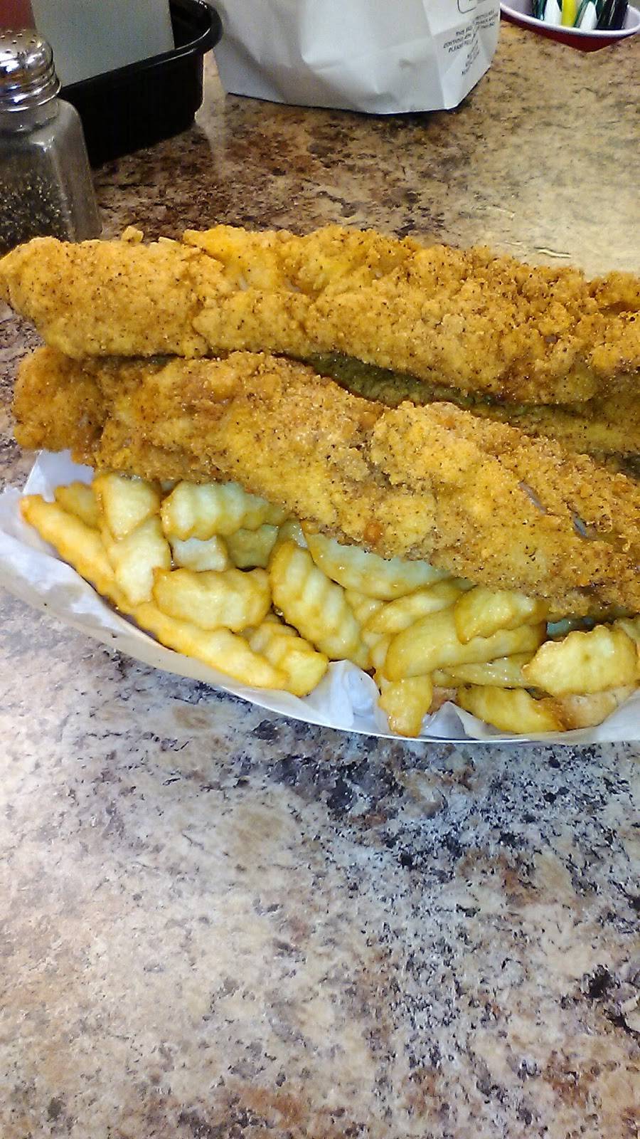 Ikes Barbecue | restaurant | 3200 Woodburn Ave, Cincinnati, OH 45207, USA | 5132210417 OR +1 513-221-0417