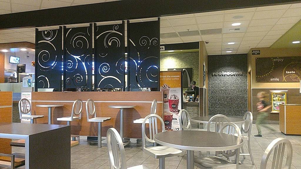 McDonalds | cafe | 2400 Geer Rd, Turlock, CA 95382, USA | 2096326874 OR +1 209-632-6874