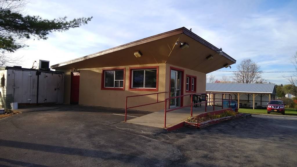 Eds Dugout | restaurant | 5049 Sacandaga Rd, Galway, NY 12074, USA | 5188826211 OR +1 518-882-6211