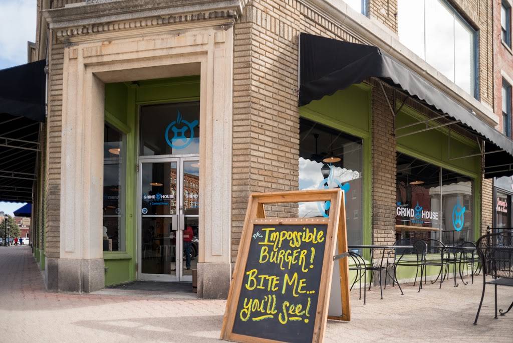The Grind House | restaurant | 1 Central St, Bangor, ME 04401, USA | 2075731588 OR +1 207-573-1588