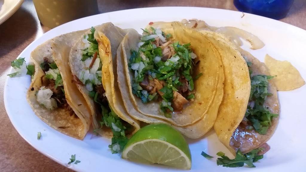 Los Paisanos | restaurant | 1446 N Main St, Fort Worth, TX 76164, USA | 8176258226 OR +1 817-625-8226