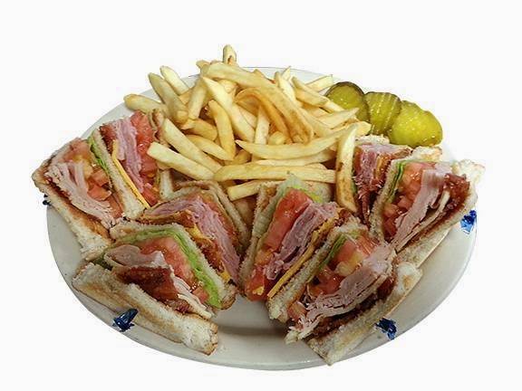 Jerrys Coney Island | restaurant | 5744 Highland Rd, Waterford Twp, MI 48327, USA | 2486733345 OR +1 248-673-3345