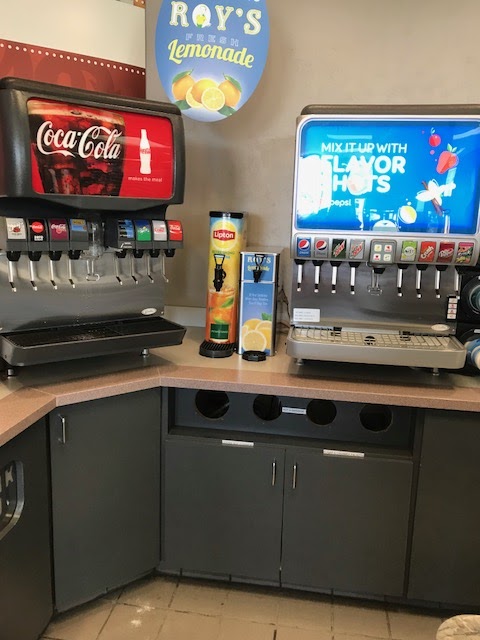 Yesway | restaurant | 1701 Iowa Ave E, Marshalltown, IA 50158, USA | 6417523500 OR +1 641-752-3500