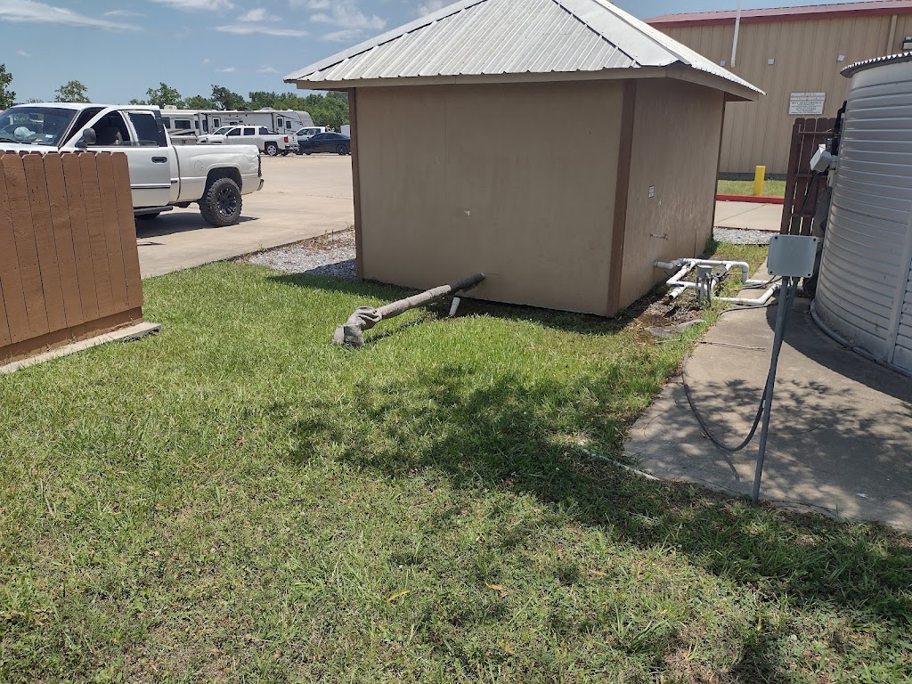 Bordertown Casino & Travel Plaza | restaurant | 2466 Toomey Rd #6309, Vinton, LA 70668, USA | 3375895628 OR +1 337-589-5628