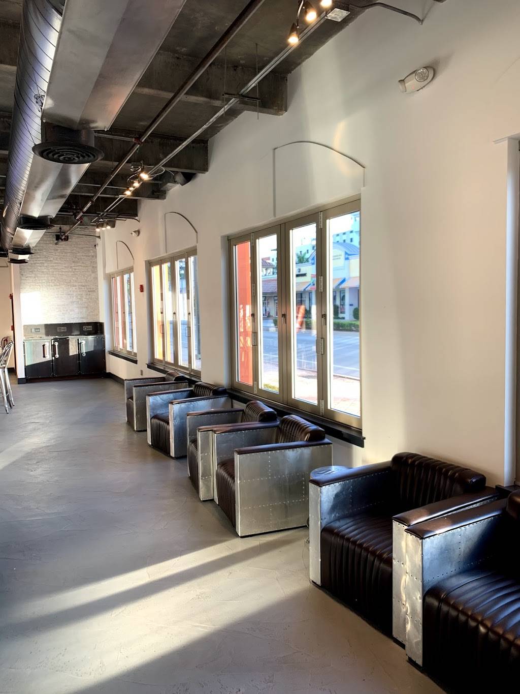 Raw Jūce | restaurant | 197 N Federal Hwy, Boca Raton, FL 33432, USA | 5616092871 OR +1 561-609-2871