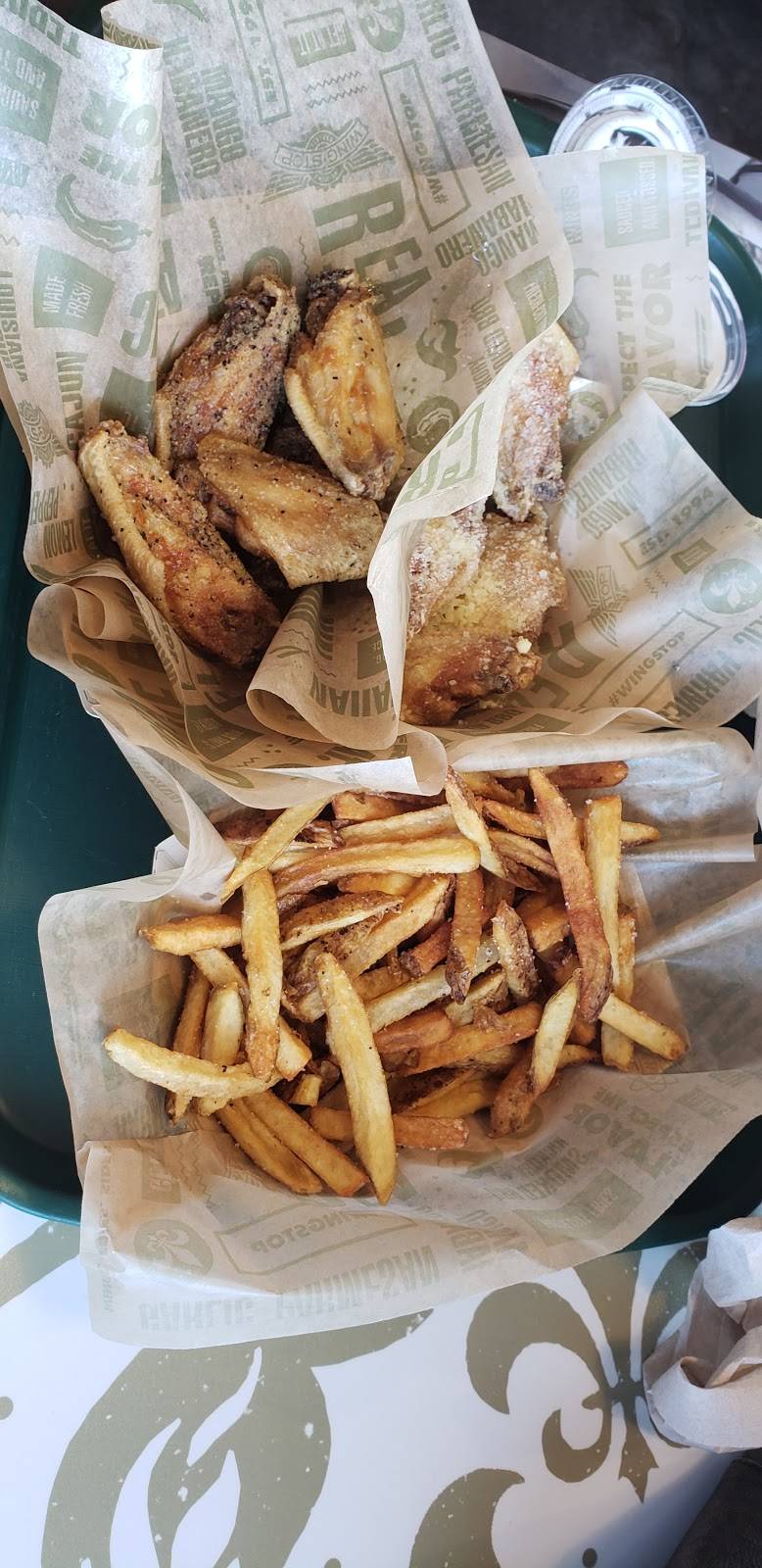 Wingstop | restaurant | 1581 Fitzgerald Dr, Pinole, CA 94564, USA | 5107589464 OR +1 510-758-9464