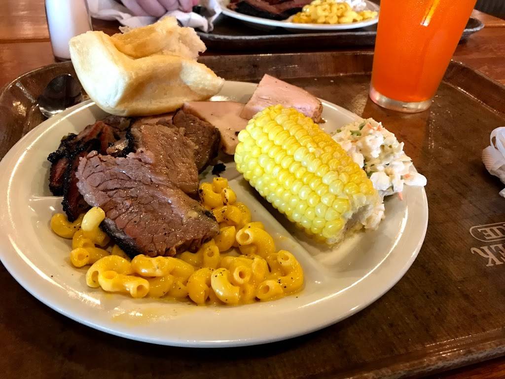 Spring Creek Barbeque | restaurant | 2710 Gulf Fwy S, League City, TX 77573, USA | 2815347873 OR +1 281-534-7873