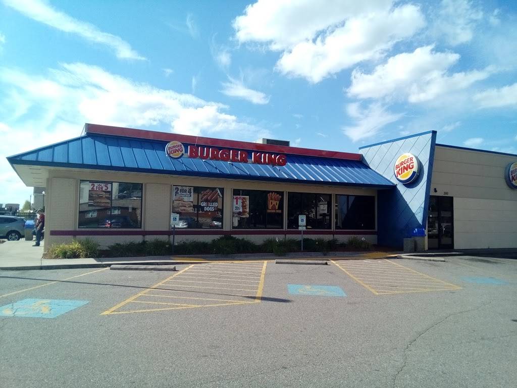 Burger King | restaurant | 300 N 6th St, Wausau, WI 54403, USA | 7158451959 OR +1 715-845-1959