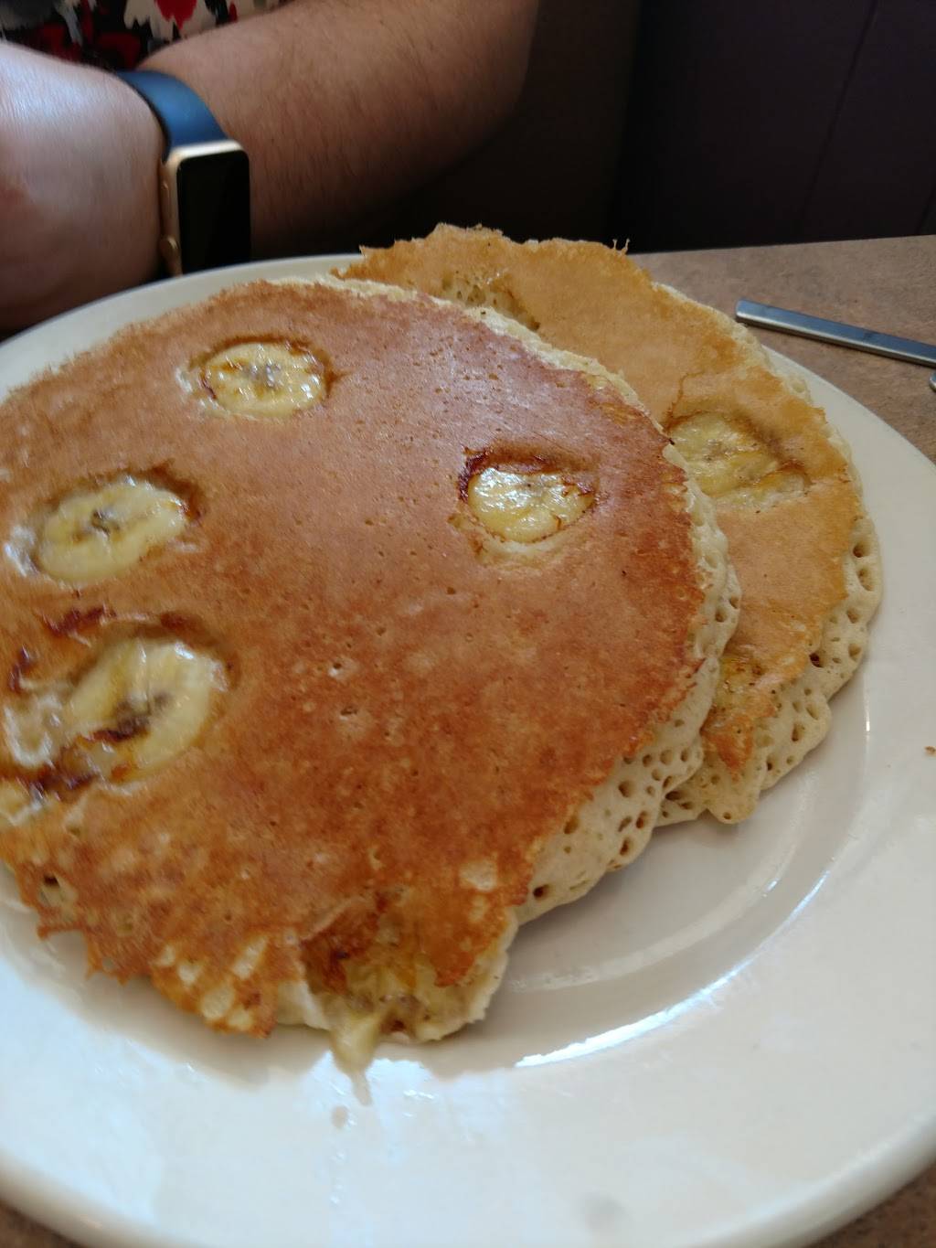 Samanthas Sunny Corner Restaurant | restaurant | 4025 Hills and Dales Rd NW, Canton, OH 44708, USA | 3304930523 OR +1 330-493-0523