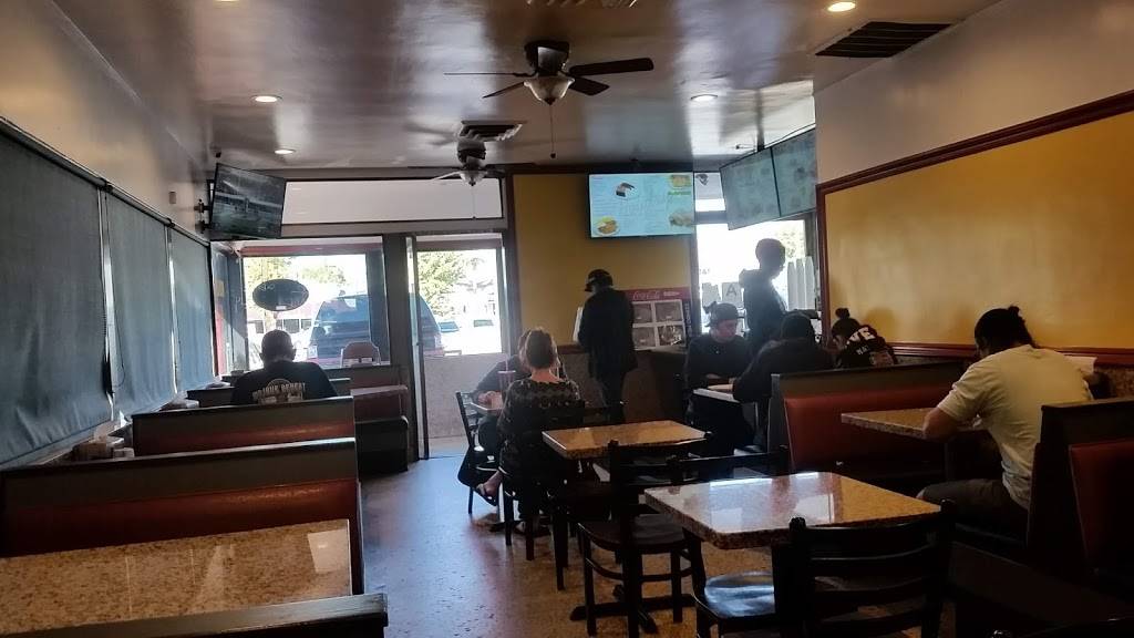 Holiday Burger | restaurant | 15520 Devonshire St, Mission Hills, CA 91345, USA | 8188949175 OR +1 818-894-9175